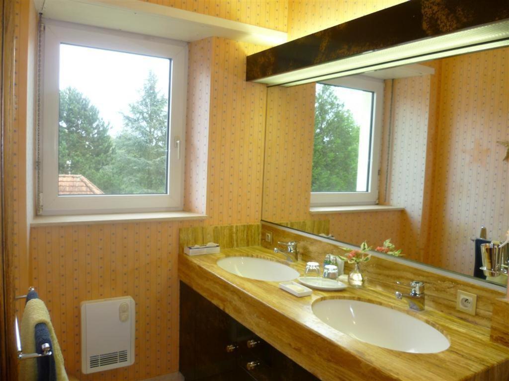 Hindisheim Bois Joli De La Freyere Bed & Breakfast エクステリア 写真